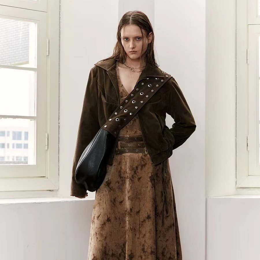 Punk Women Shoulder Bags Y2K Individuality Rivet Large Capacity Messenger Bag Luxury Designer Vintage Moto Style Bag Female 5